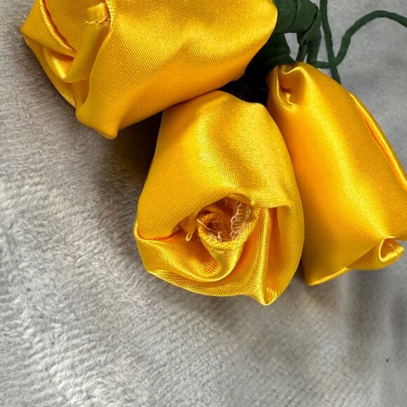 Yellow Satin Artificial Roses Bouquet Corsage Boutonnieres Floral Decoration - Picture 6 of 16